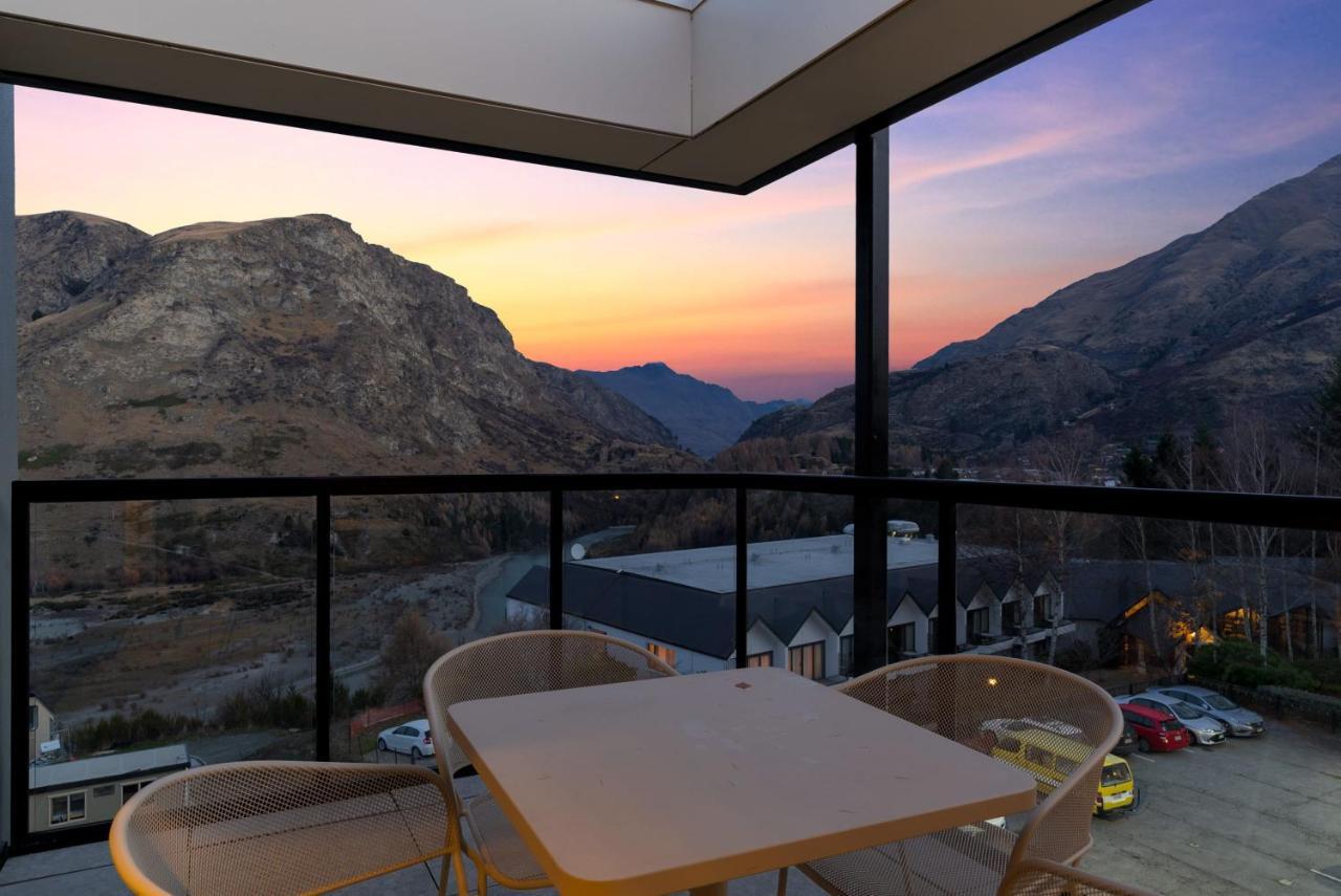 Mountain Views Penthouse - Apartment 22 ควีนส์ทาวน์ ภายนอก รูปภาพ